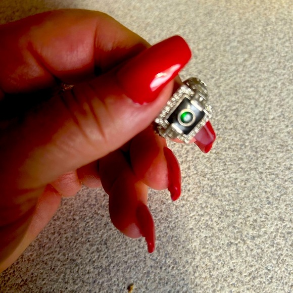 Ring - Picture 6 of 7